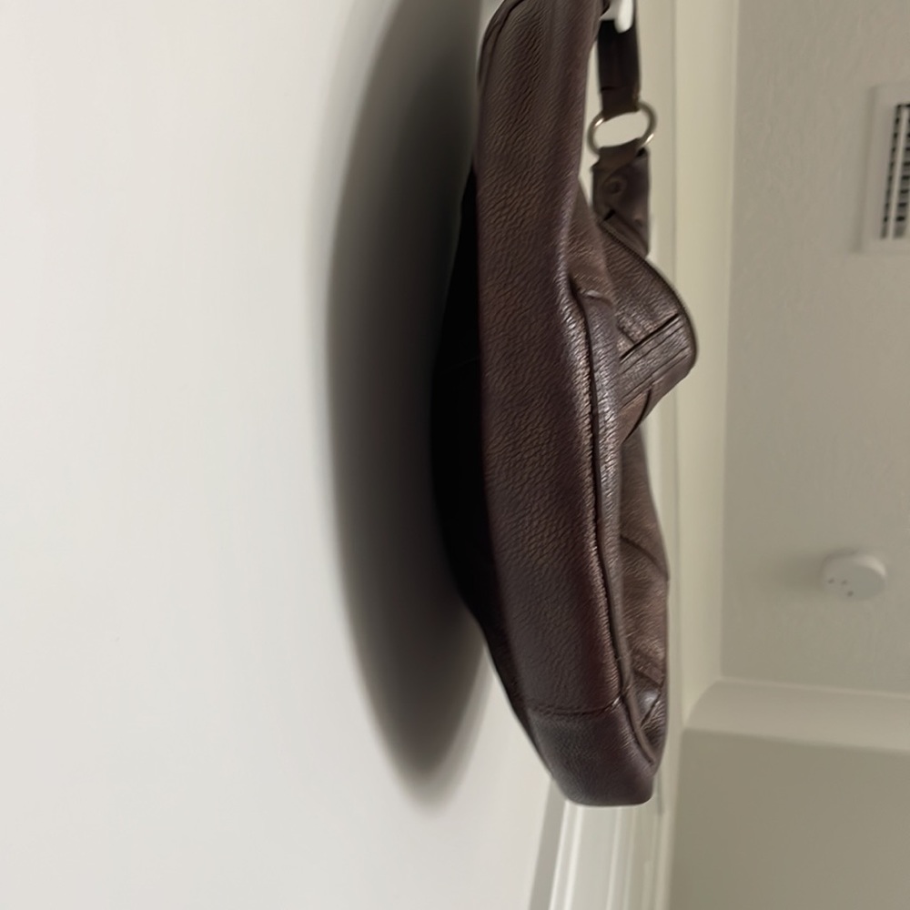 Ashneil Shoulder Bag - Picture 5 of 13